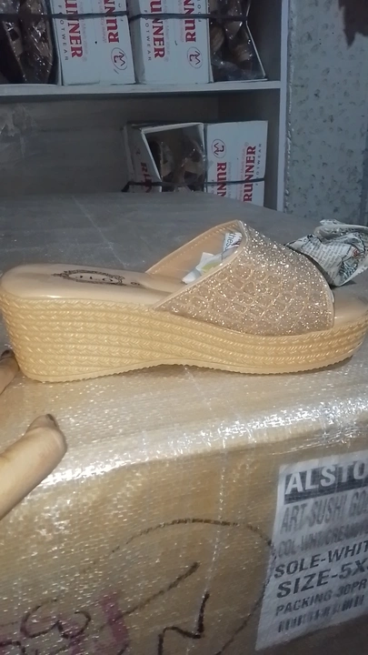 Product uploaded by N s.shoe centre on 2/5/2023
