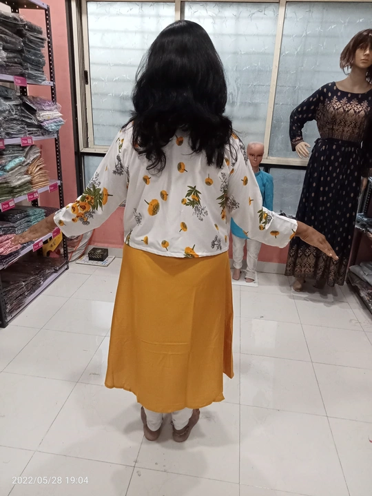 D137- Kurti with Jacket uploaded by Happy Happy Garment on 2/5/2023