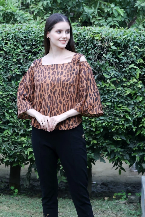 Leopard print top  uploaded by business on 2/6/2023