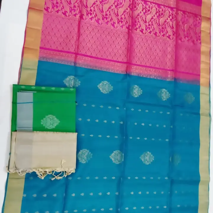 Pure silk saree  uploaded by Meena Silk House on 2/6/2023