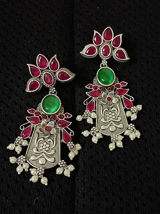 Handcrafted Earrings uploaded by Groovy Jewellery Cosmos on 5/29/2024