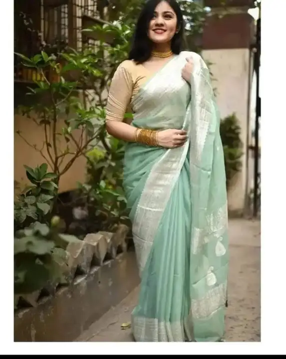 Semi georgette chiffon saree uploaded by India fabric on 2/8/2023