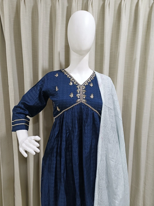 Chanderi Doby print
Alia Cut Gown
Hand Work  uploaded by Madhukar Designs on 2/8/2023