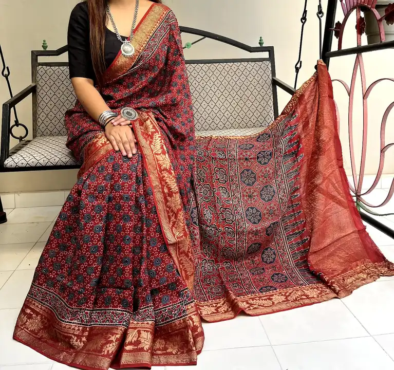 Product image with price: Rs. 3300, ID: f5893fe2