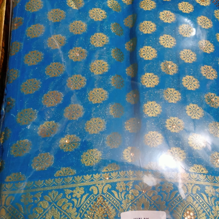 Silk saree  uploaded by business on 2/9/2023