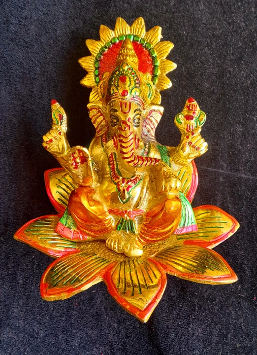 Beautiful Ganesh sit on Flower uploaded by RR TRADING COMPANY on 5/10/2024