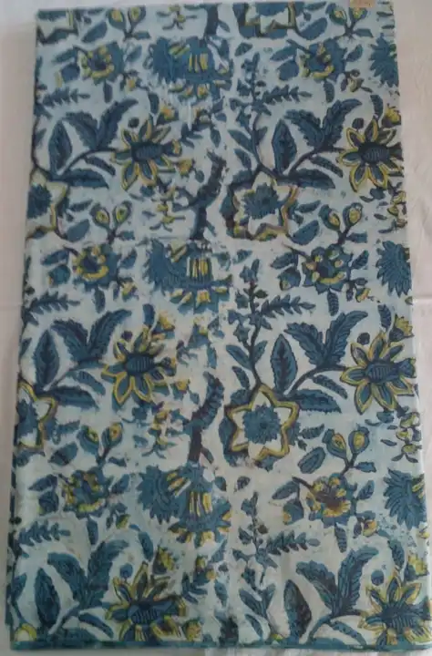 Post image bagru natural handblock ke lajawab Ajrakh Print Fabric ka collection cotton 40' cambric
1 meter - price 230