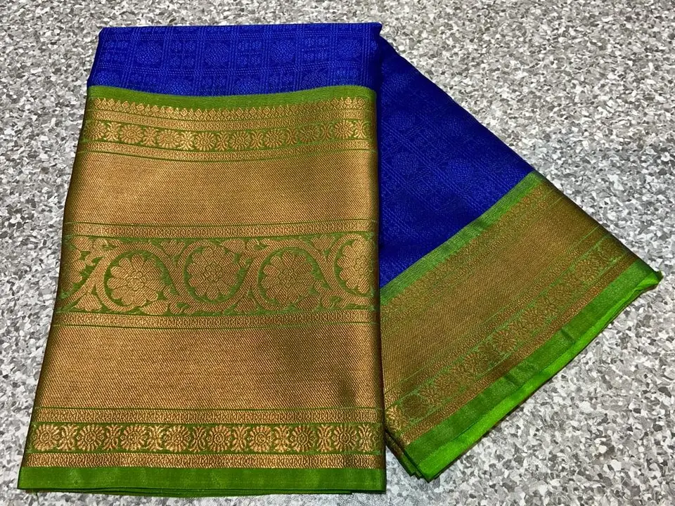 Banarsi resham tanchoi silk saree uploaded by business on 2/9/2023