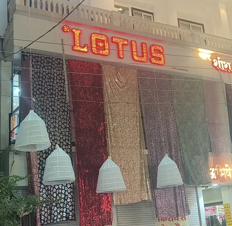 Factory Store Images of LOTUS FASHION