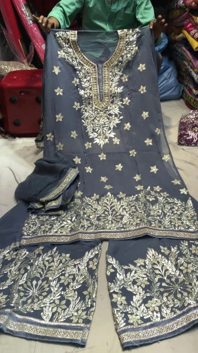 Salwar suit uploaded by Fashyle (fashion with style) on 2/10/2023