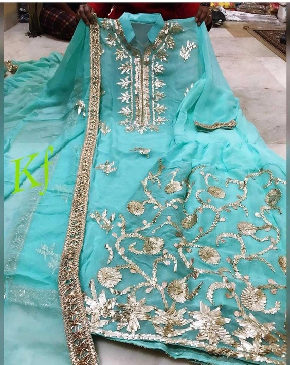 Salwar suit uploaded by Fashyle (fashion with style) on 2/10/2023