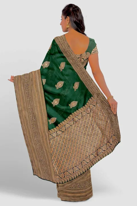 Green saree uploaded by Dhananjay Creations Pvt Ltd. on 2/10/2023