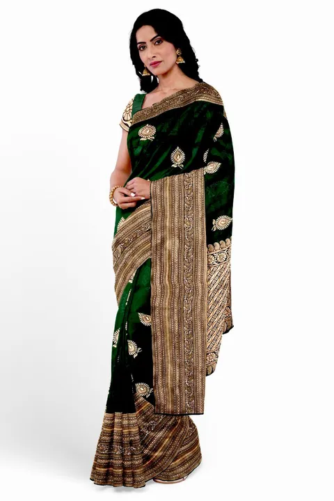 Green saree uploaded by Dhananjay Creations Pvt Ltd. on 2/10/2023