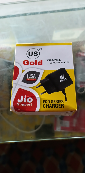 Charger 1 usb uploaded by business on 2/10/2023