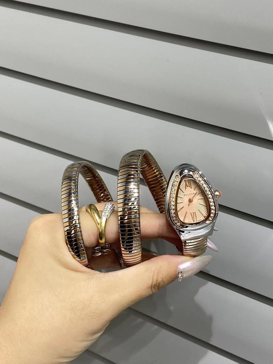 Bvlgari Snake Model Collection. Robins 09.02 uploaded by business on 2/10/2023