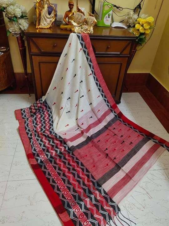 handloom begampuriom saree uploaded by business on 2/19/2021