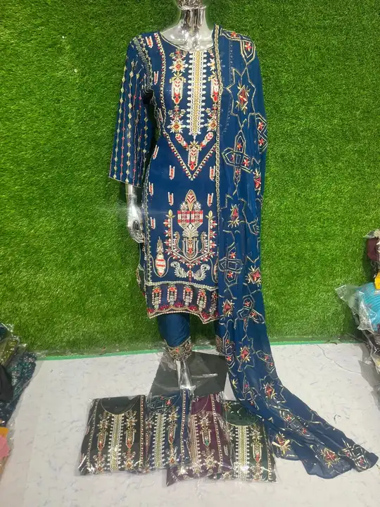 Pakistani style suit  uploaded by Gyan collection on 2/11/2023