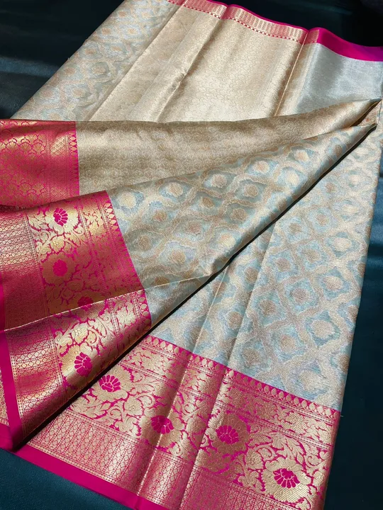 😍 Latest collection 
🌷* Banarasi *contrast antique original tissue*   *BANARSI golden tissue* soft uploaded by Banarasi_art_of_sarees on 2/11/2023