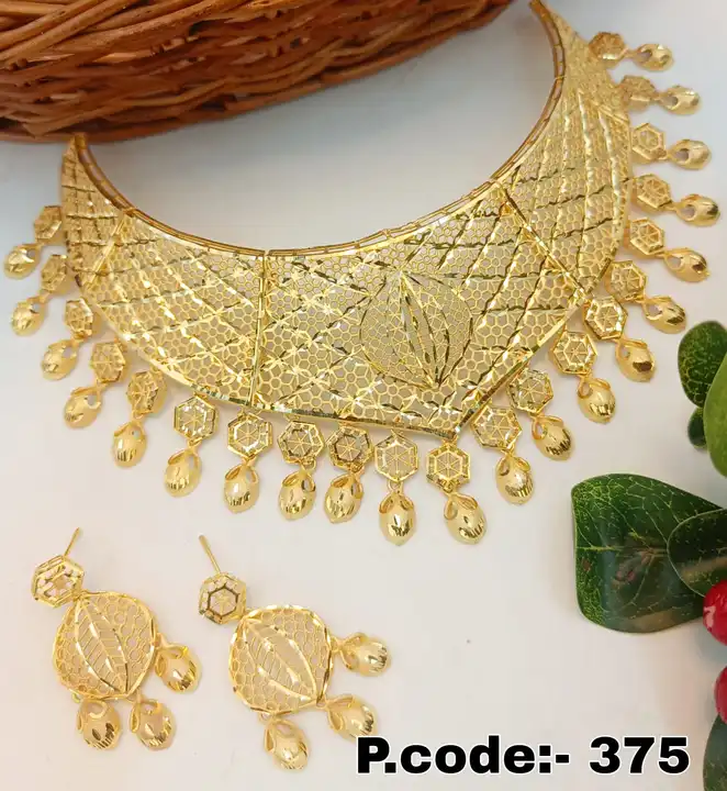 Choker set uploaded by New Maa Online Shopping on 5/13/2024