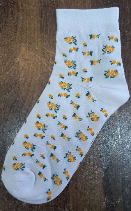 Womens floower socks uploaded by business on 2/11/2023