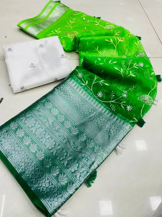 Saree uploaded by Indian epic on 2/12/2023