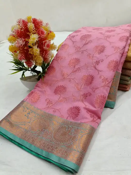 😍 Latest collection 
🌺* Banarasi *Cotton Silk* soft silk saree
🌺* Wonderful *zari Jaal patern des uploaded by Banarasi_art_of_sarees on 2/12/2023