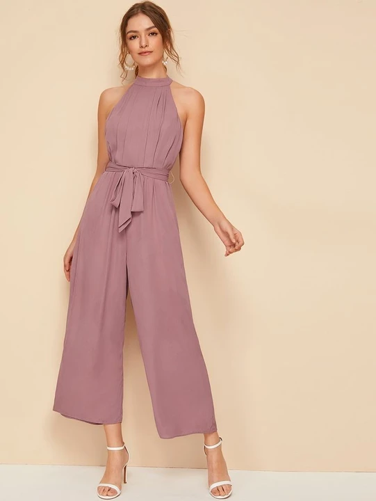 Jumpsuit uploaded by Fashyle (fashion with style) on 2/12/2023