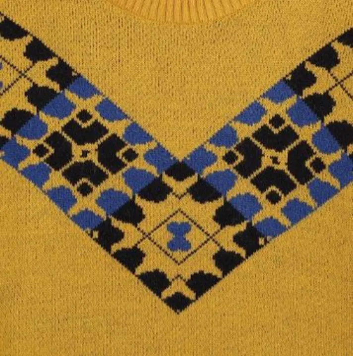 Women musturd sweater uploaded by Hayat Paradise on 2/12/2023
