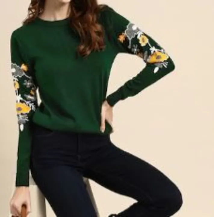 Women green sweater uploaded by Hayat Paradise on 5/29/2024