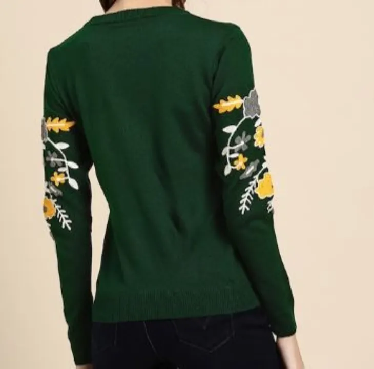 Women green sweater uploaded by Hayat Paradise on 2/12/2023