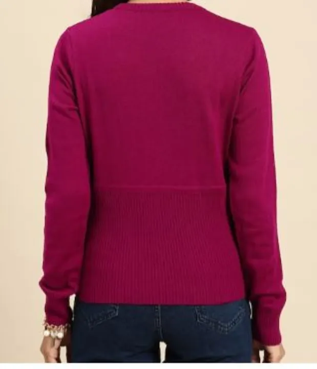 Pink sweater uploaded by Hayat Paradise on 2/12/2023