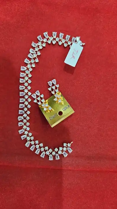 Ad neklse set uploaded by Shri khsetrapal jewelry on 5/4/2024