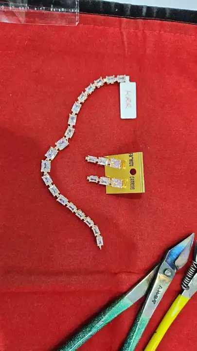 Product uploaded by Shri khsetrapal jewelry on 5/9/2024