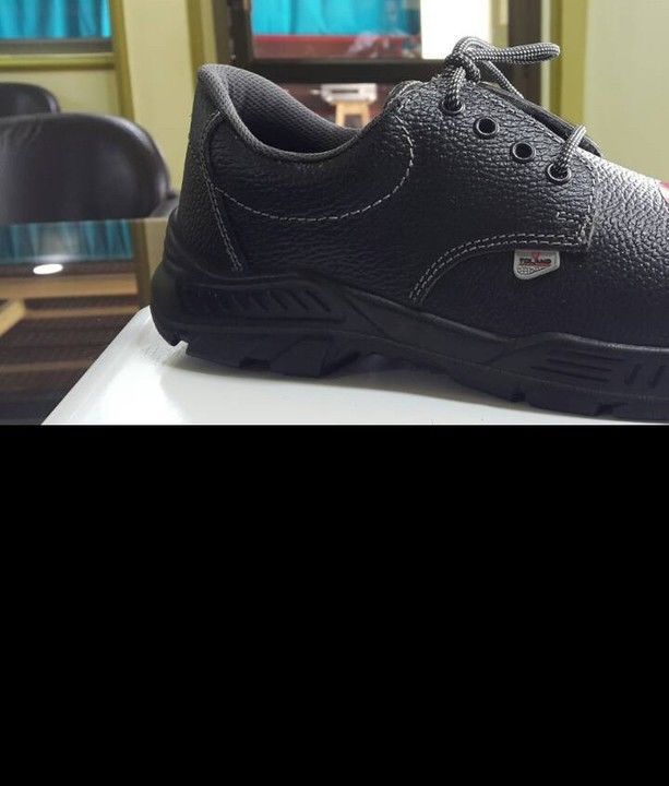 Pu Injection Moulded shoe uploaded by SHAMA SAFETY SHOES INDUSTRIES on 2/20/2021