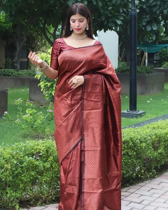 Beautiful banarasi silk saree red saree uploaded by Dhananjay Creations Pvt Ltd. on 2/13/2023
