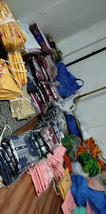 Shop Store Images of Bapasitaram textile