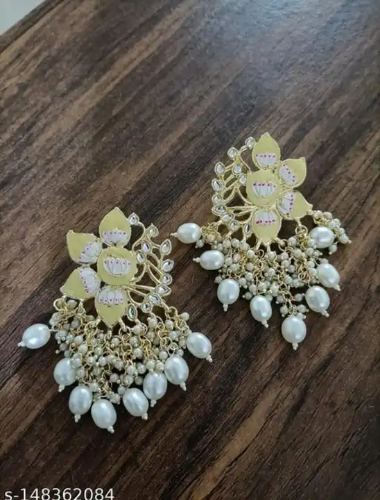 Earrings  uploaded by Imitation jewellery  on 2/14/2023