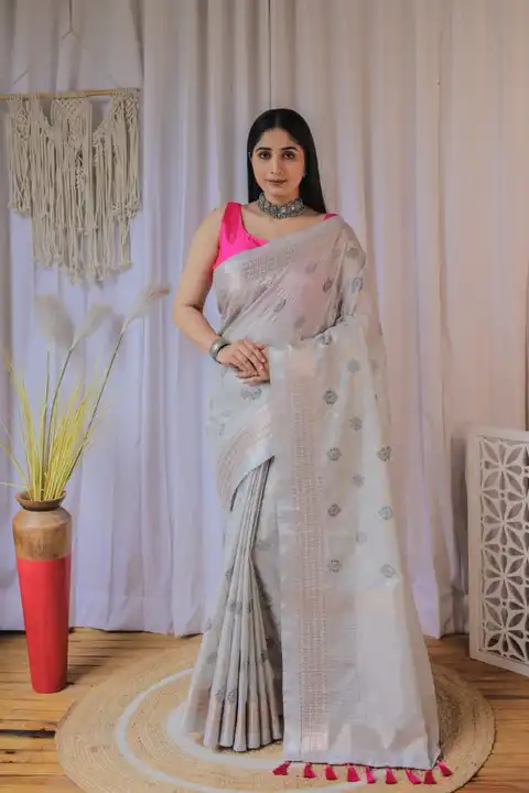 Saree mamera uploaded by business on 2/15/2023