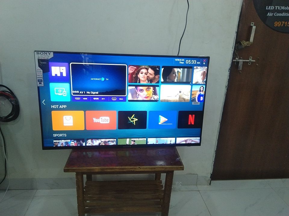 60"inch Full smart and Android 4 k

Dobel HDMI
Dobel USB
Screen mirroring
Wifi
Netflix
You tube
Fecb uploaded by business on 7/8/2020