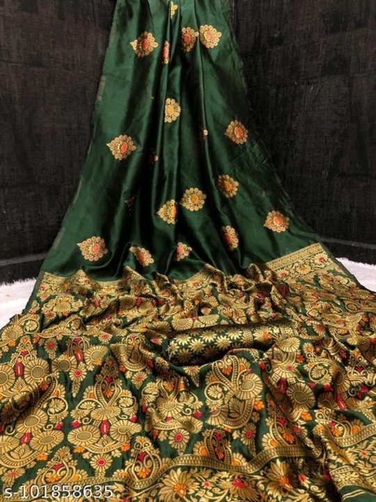 *Beautyfull banarasi silk saree with saperate blouse* uploaded by Surat fashion on 2/15/2023