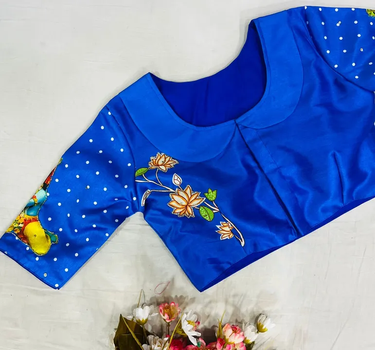 Readymade blouse uploaded by Shree Maa Creation. on 2/15/2023