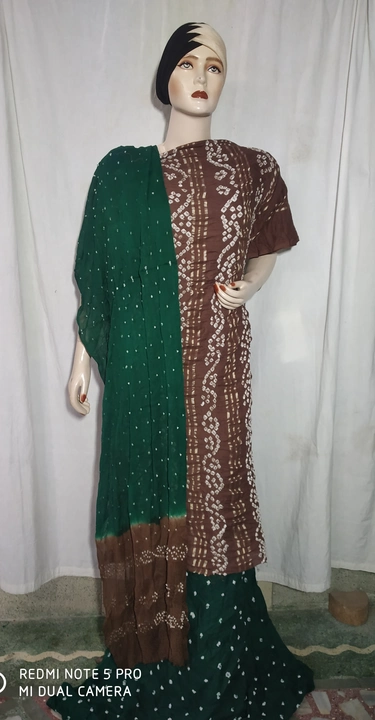 Bhandhni Banarasi Dress uploaded by Mehnaj Bhandhni Collection on 2/15/2023