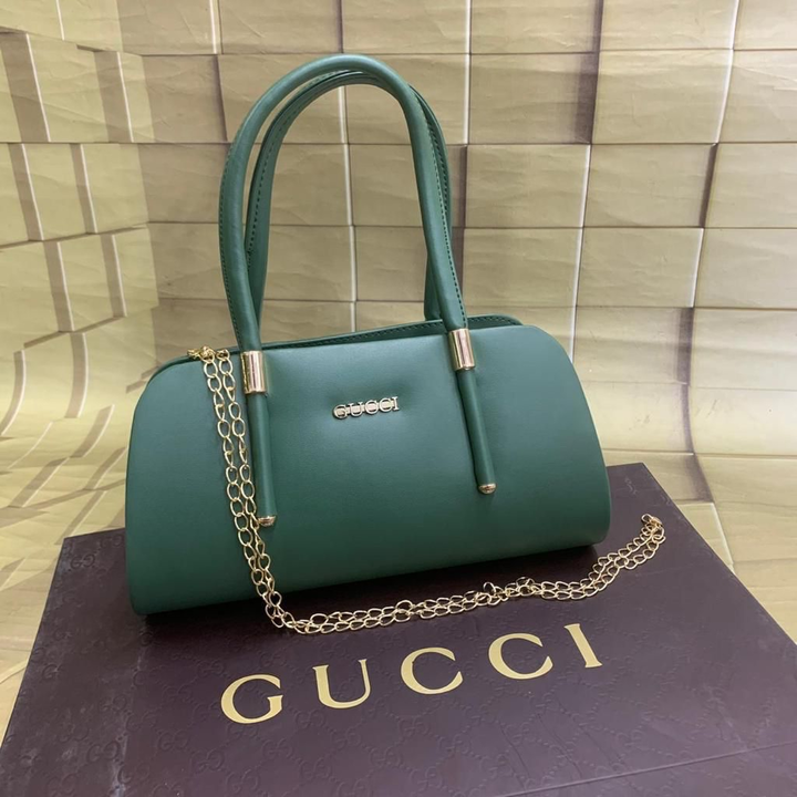 Post image *GUCCI MODEL CAPSULE*

Available colors 🥰

Gucci clutch ➡️
Classy elegant look

Go classy with Gucci 
Best Quality

₹ 799 only 🫶🏻🔥
Free Shipping 
Dm for orders or contact us on 9821690809