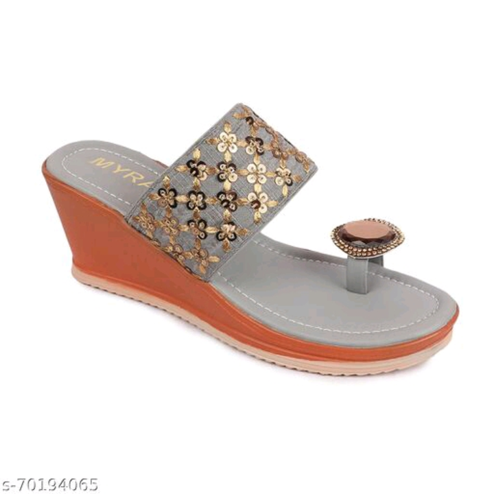 Women's fancy slippers  uploaded by Trisha sales on 2/15/2023