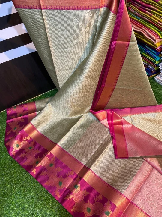Post image SS SILK SAREE has updated their profile picture.