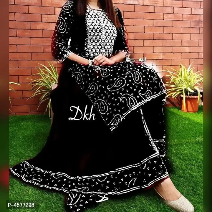 Stylish Zari Work Kurta With Skirt Set uploaded by wholsale market on 2/16/2023