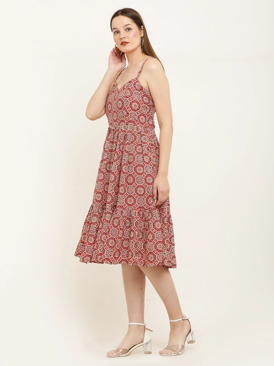 Sayra Printed Flared Strap Dress for Women

  uploaded by Sayra Apparels Pvt Ltd on 2/16/2023