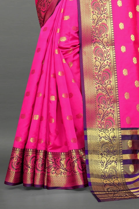 Banarasi silk saree for wedding wears  uploaded by DHANANJAY CREATION  on 2/16/2023