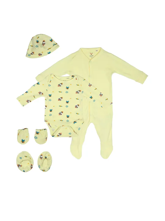 Post image Allen solly baby romper set with cap ,mittens n socks. Mrp 1499 but our price 400