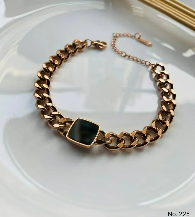 Product uploaded by Deep artificial jewelry shop on 2/16/2023